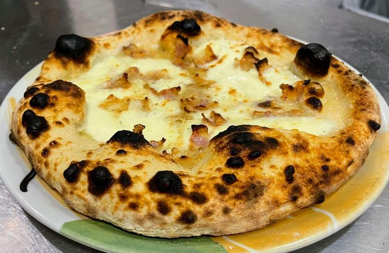 pizza bianca guanciale